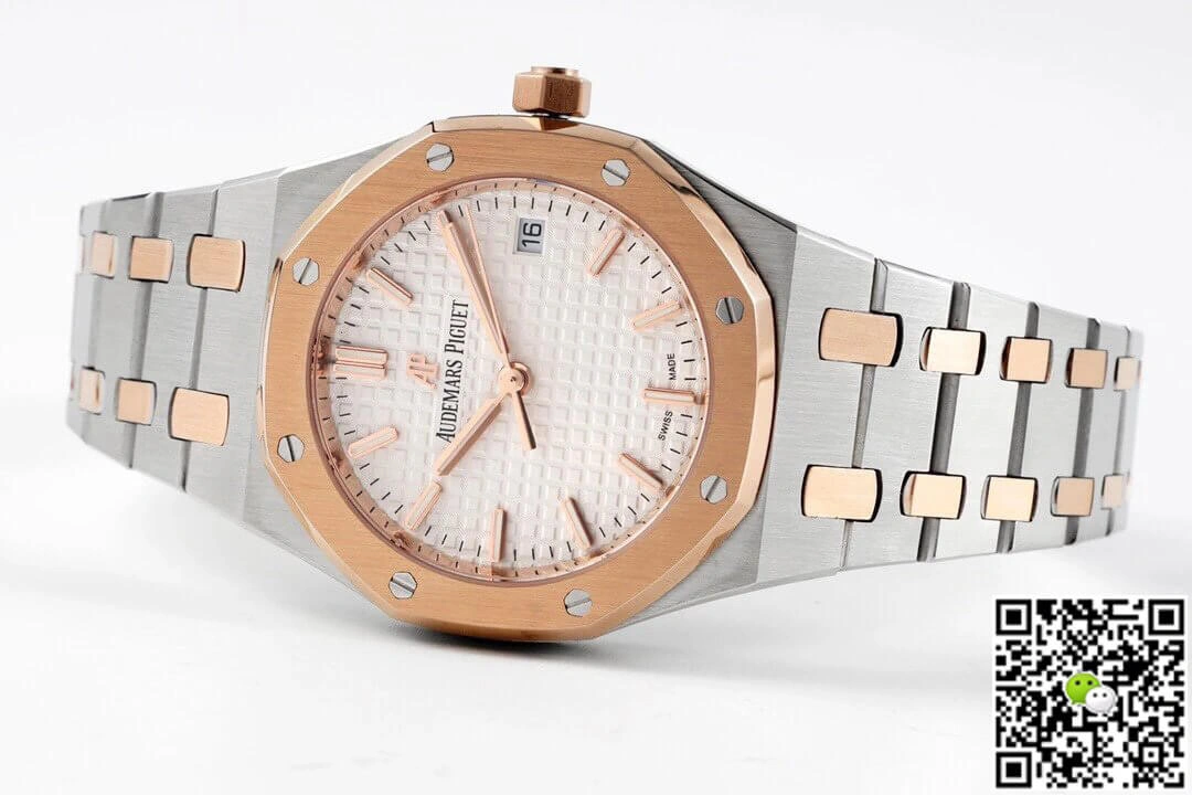 Audemars Piguet Royal Oak 77350SR.OO.1261SR.01 8F Factory 1:1 Best Edition Replica Watch Titanium